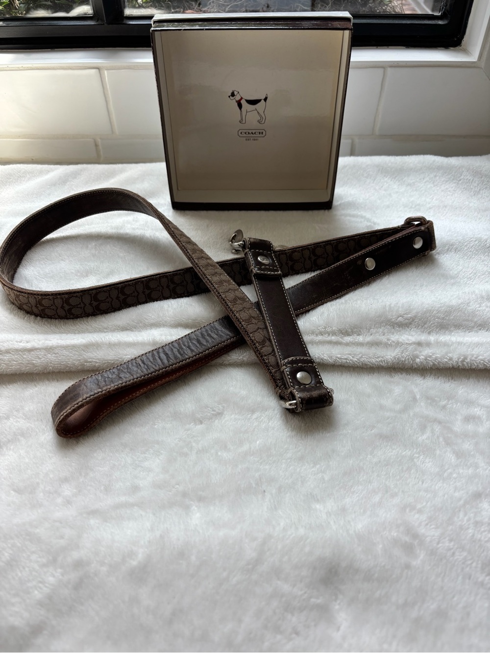 Coach Brown Signature Canvas & Leather Dog Leash